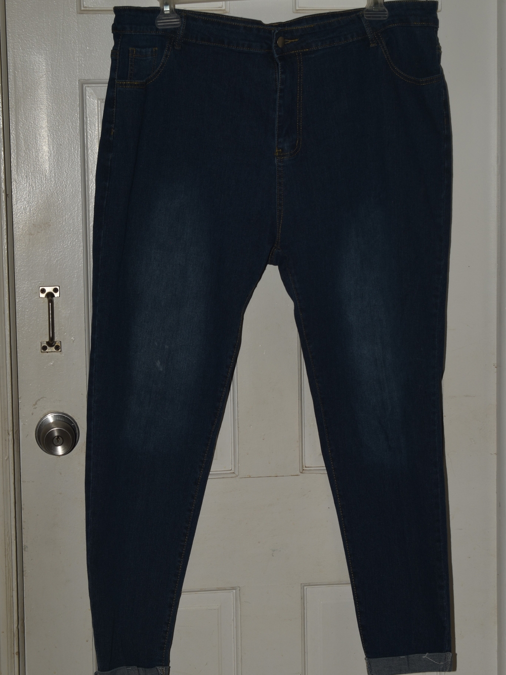 Classic Women’s Straight Leg Jeans - Blue